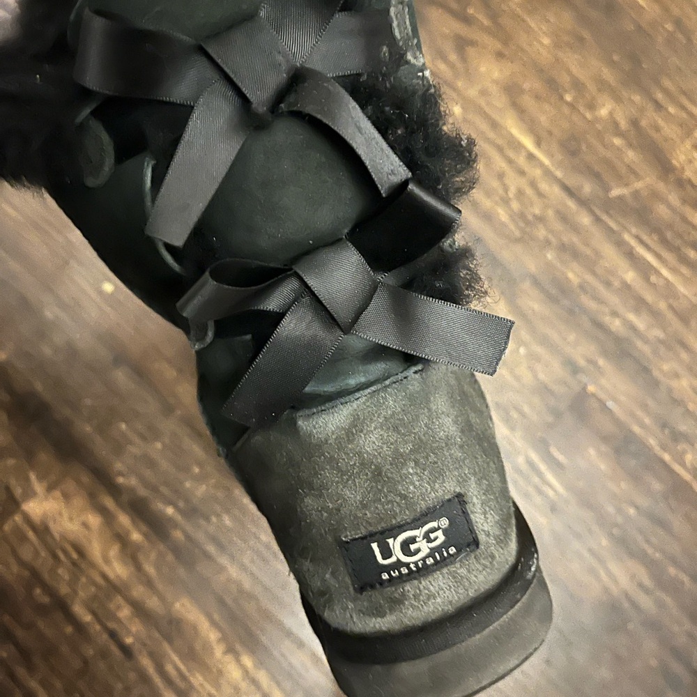 Black Bailey Bow UGGs